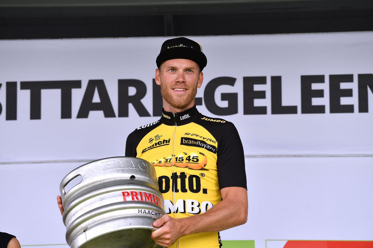 Lars Boom (LottoNL-Jumbo) with his Primus beer