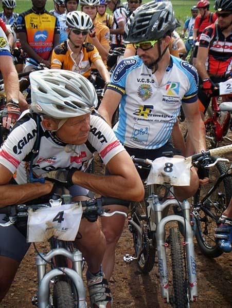 Georget Burel and Yannick Cornille line up for the start of the final stage.