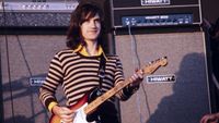 Dave Davies on stage during 'The Kinks' concert at the F&ecirc;te de l'Humanit&eacute;, September 7, 1974