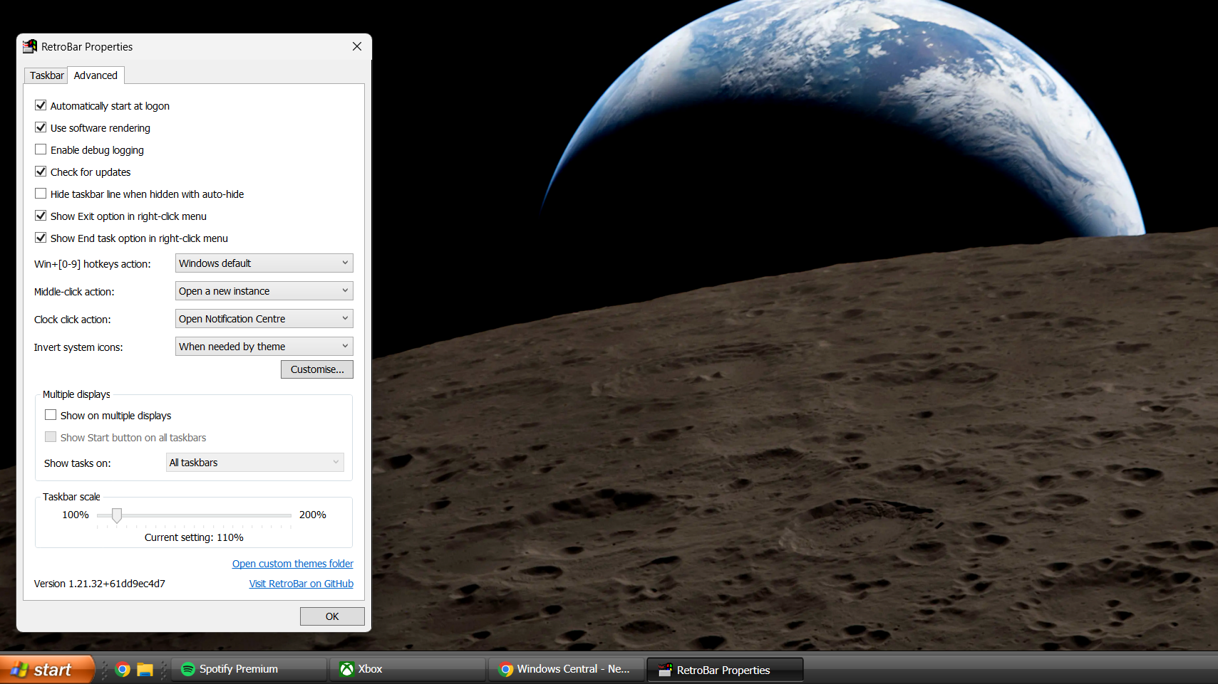 A screenshot showing the settings for the RetroBar app, displayed over a Windows XP Zune-themed Taskbar.