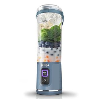 Ninja Blast Portable Blender, 530ml, Leakproof Lid & Sip Spout, Powerful Cordless Mini Blender, Rechargeable, Portable Smoothies, Protein Shakes, Blends Ice & Frozen Fruit, Denim Blue, Bc151uknv