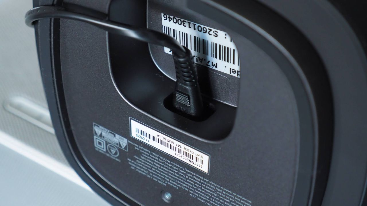 LG Sound Suite M7 speaker review