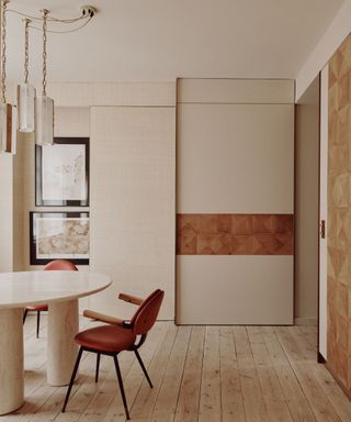 Dining room with textured walls