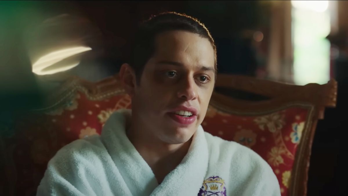 Pete Davidson in Bodies, Bodies, Bodies