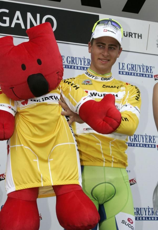 Peter Sagan (Liquigas-Cannondale) makes a new friend