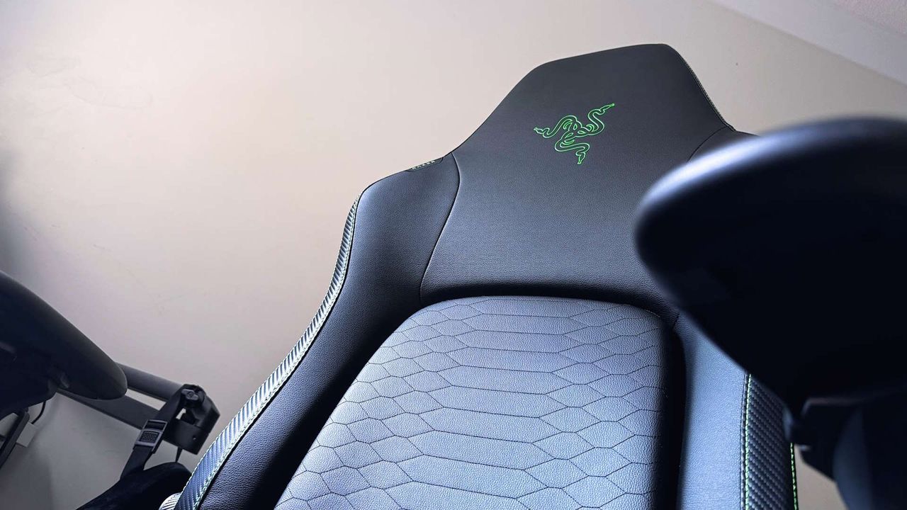 Razer Iskur V2 gaming chair