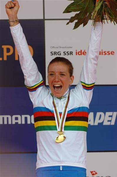 An ecstatic Tatiana Guderzo (Italy) is the new World Champion
