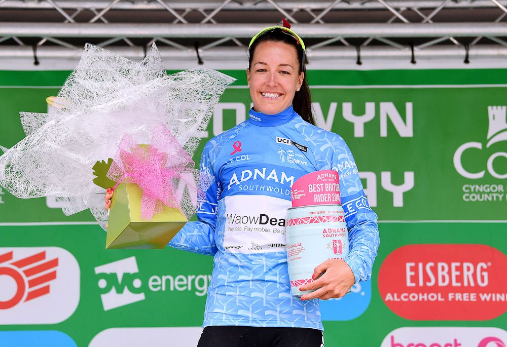 Danielle Rowe (WaowDeals Pro Cycling) in the blue jersey of the Best British Rider