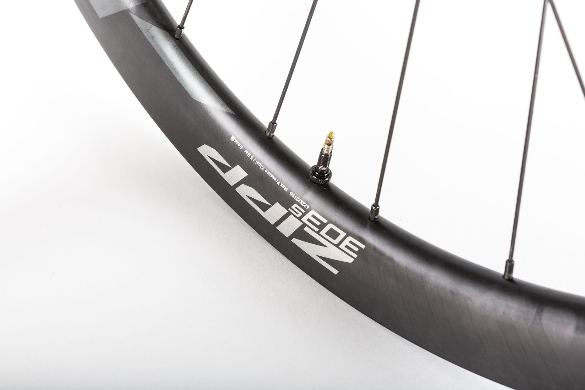 zipp 303S