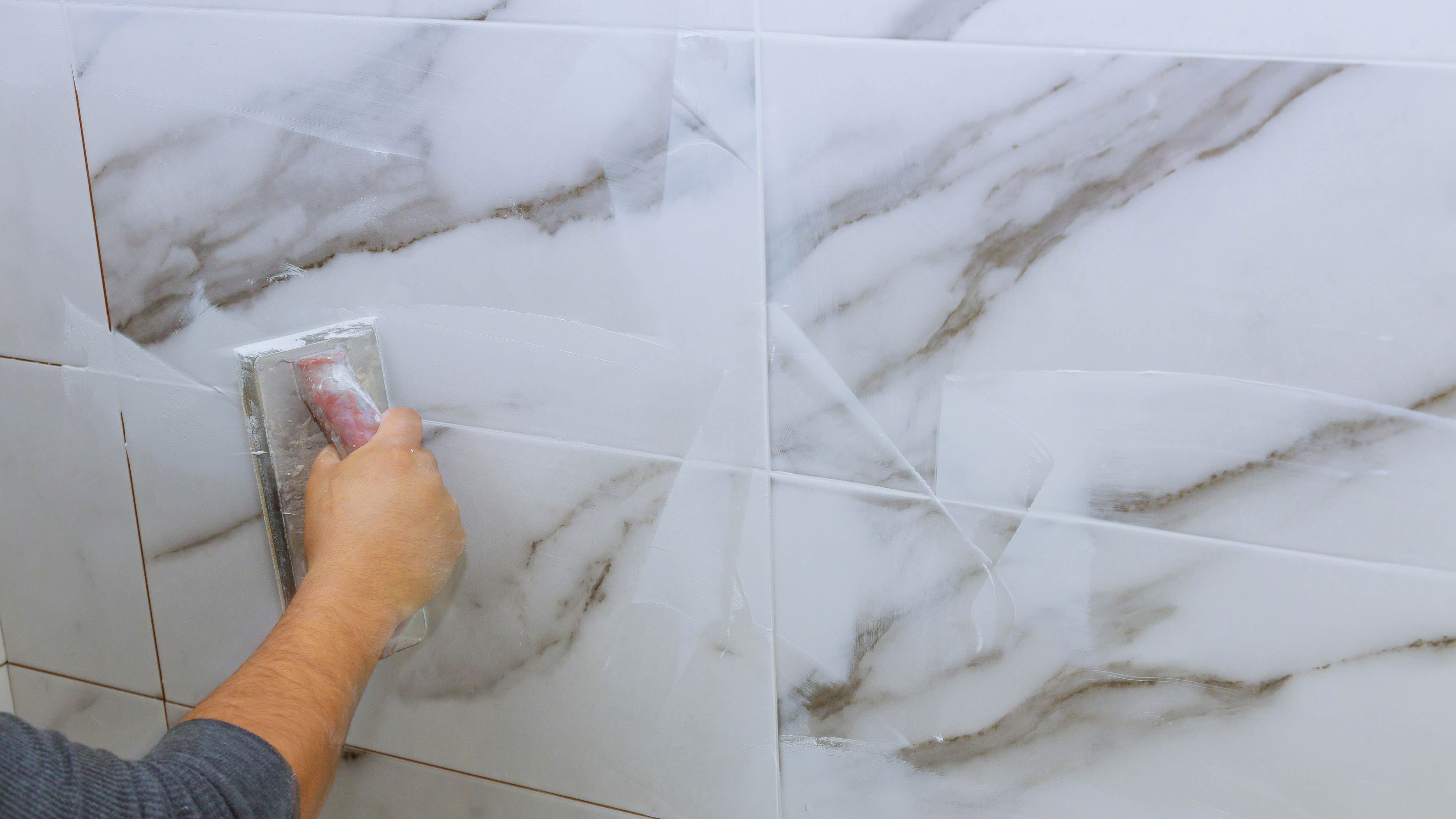 How To Grout, Smooth Tile Gaps Grout Way