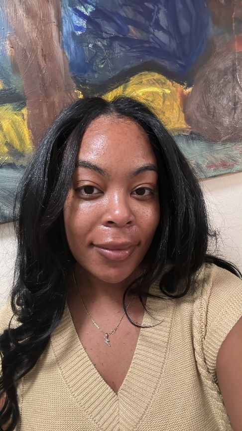 Ariel Baker before and after testing TLB x Janee Naylor Lip Kit