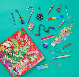 An image of the contents of the Smiggle advent calendar 2022