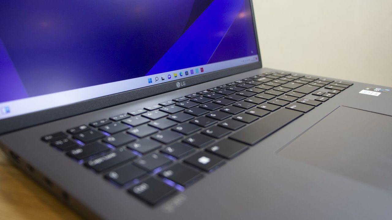 A closeup of the LG Gram 16 (2022)'s hinge