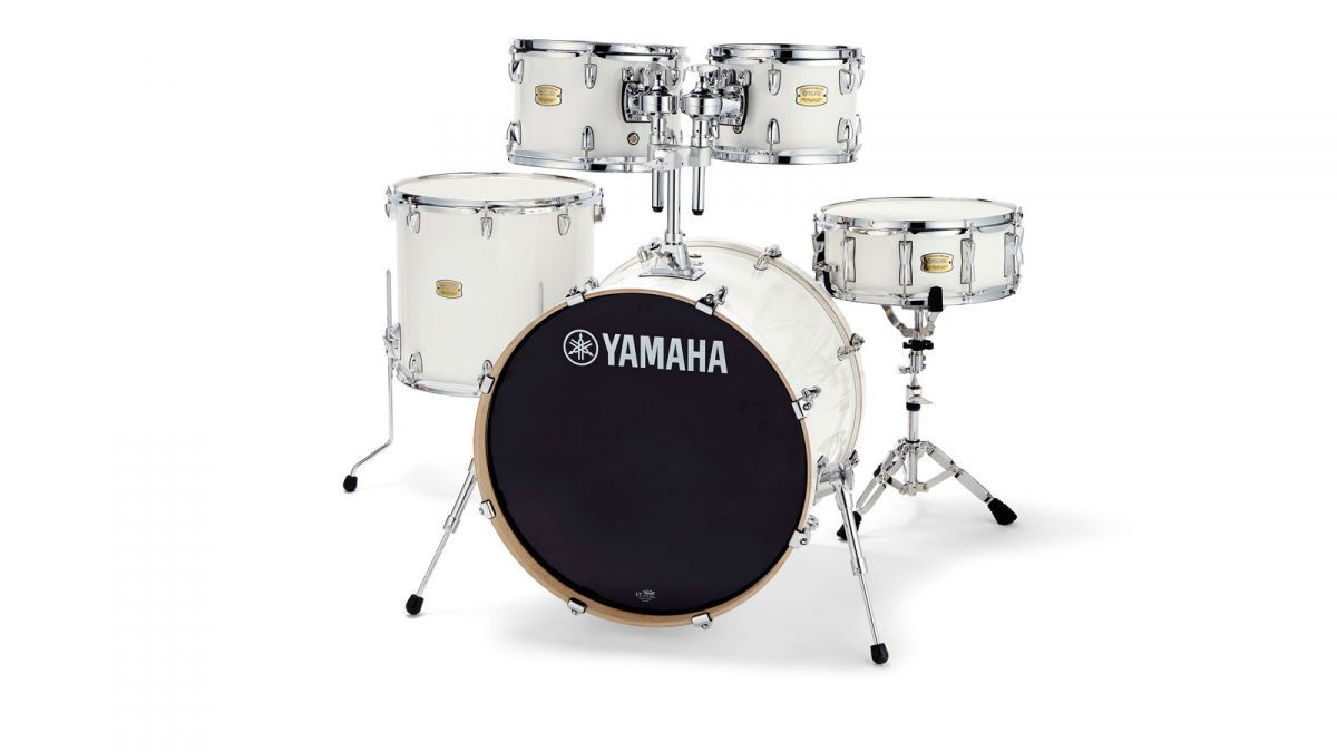A Yamaha Stage Custom drum set in white