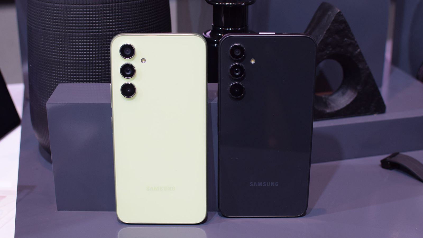 Samsung Galaxy A54 and A34 official: ‘awesome’ mid-range phones ...