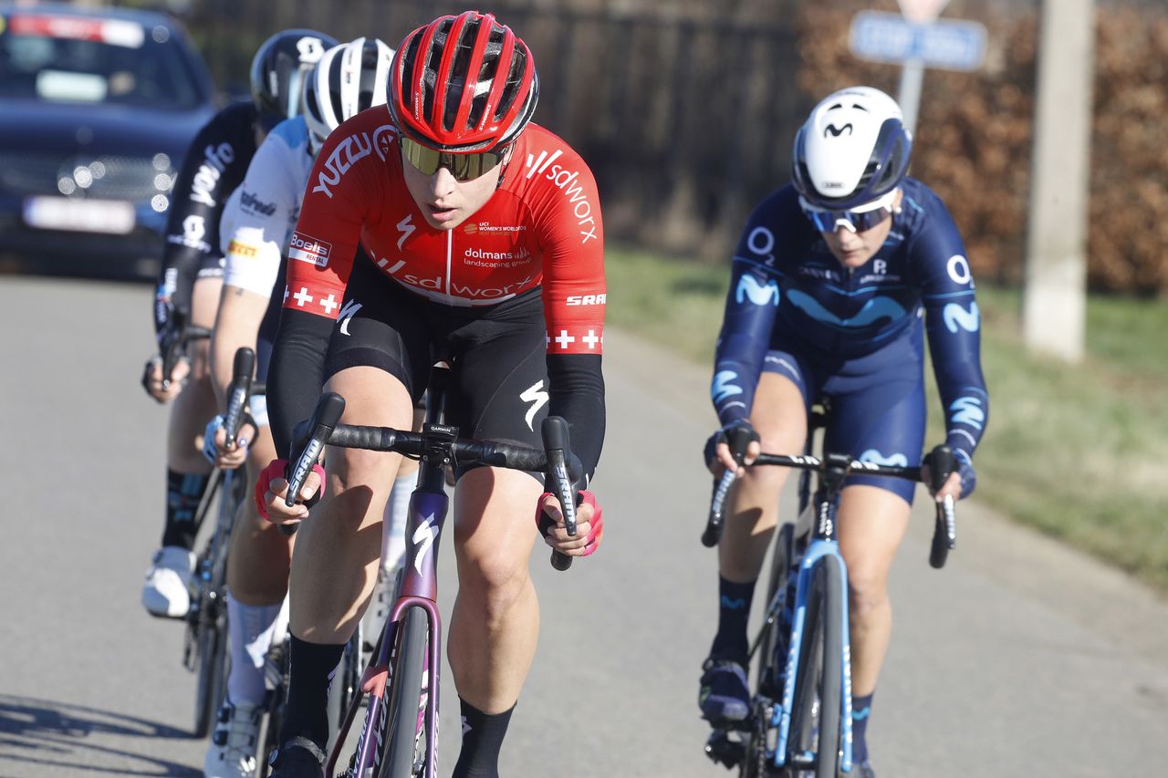 Omloop van het Hageland 2022 - 11th Edition - Tienen - Tielt Winge 128,2 km - 27/02/2022 - Audrey Cordon-Ragot (FRA - Trek - Segafredo) - Barbara Guarischi (ITA - Movistar Team) - Charlotte Kool (NED - Team DSM) - Marlen Reusser (SUI - Team SD Worx) - photo Gomez/SprintCyclingAgency&Acirc;&copy;2022