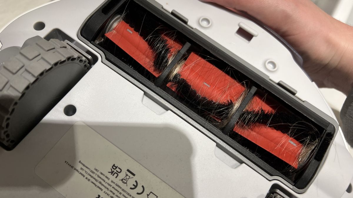 Hair trapped in the brush bar of the SwitchBot