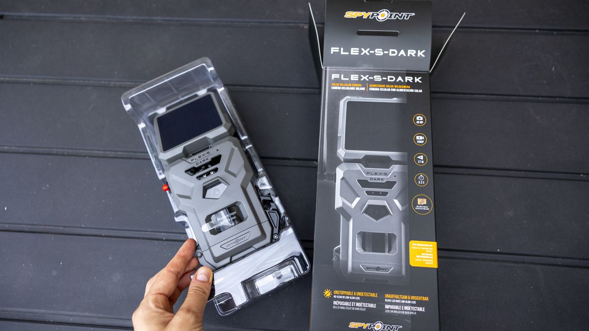 The Spypoint FLEX-S-Dark trail camera being unboxed