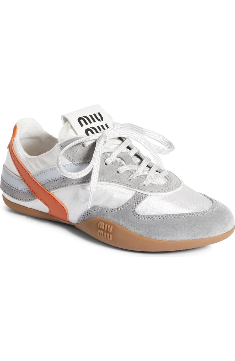 Gymnasium Low Top Sneaker