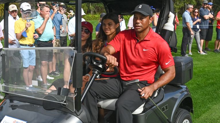 Sam Woods and her father, Tiger Woods, at the 2021 PNC Championship