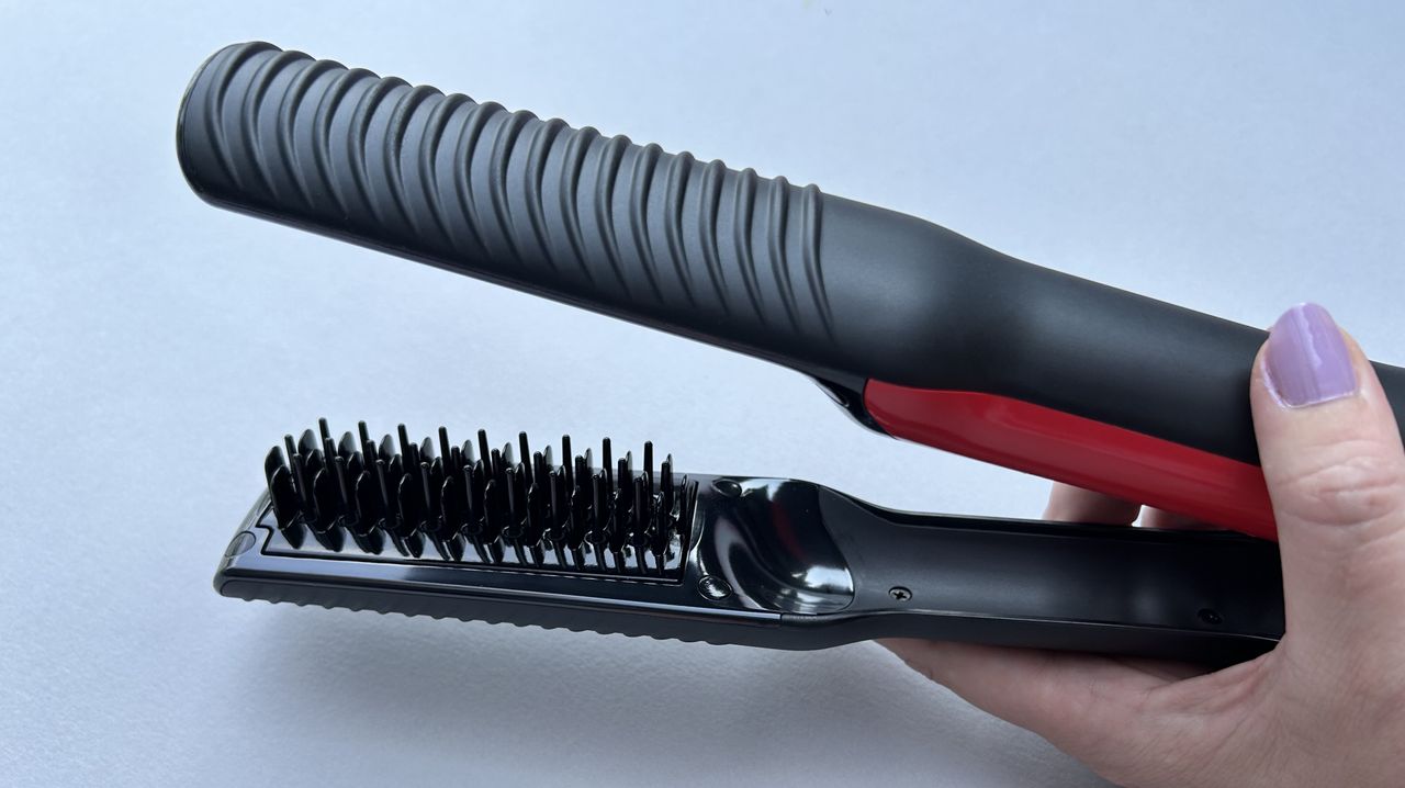 Revlon One-Step Air Straight