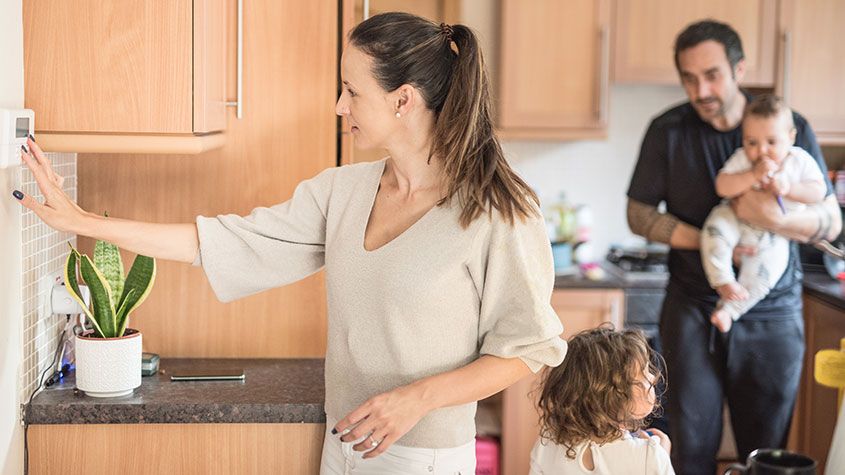 When is the best time to put the central heating on? | MoneyWeek