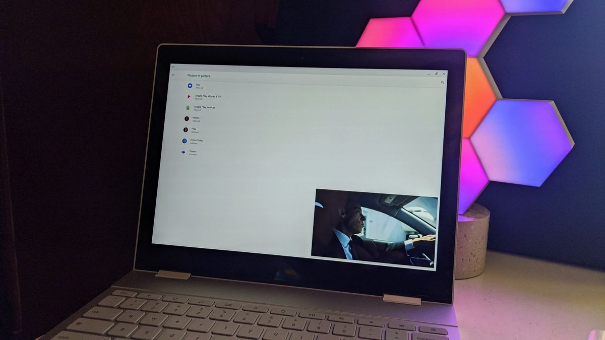 Chromebook Pixelbook Netflix Pip Hero