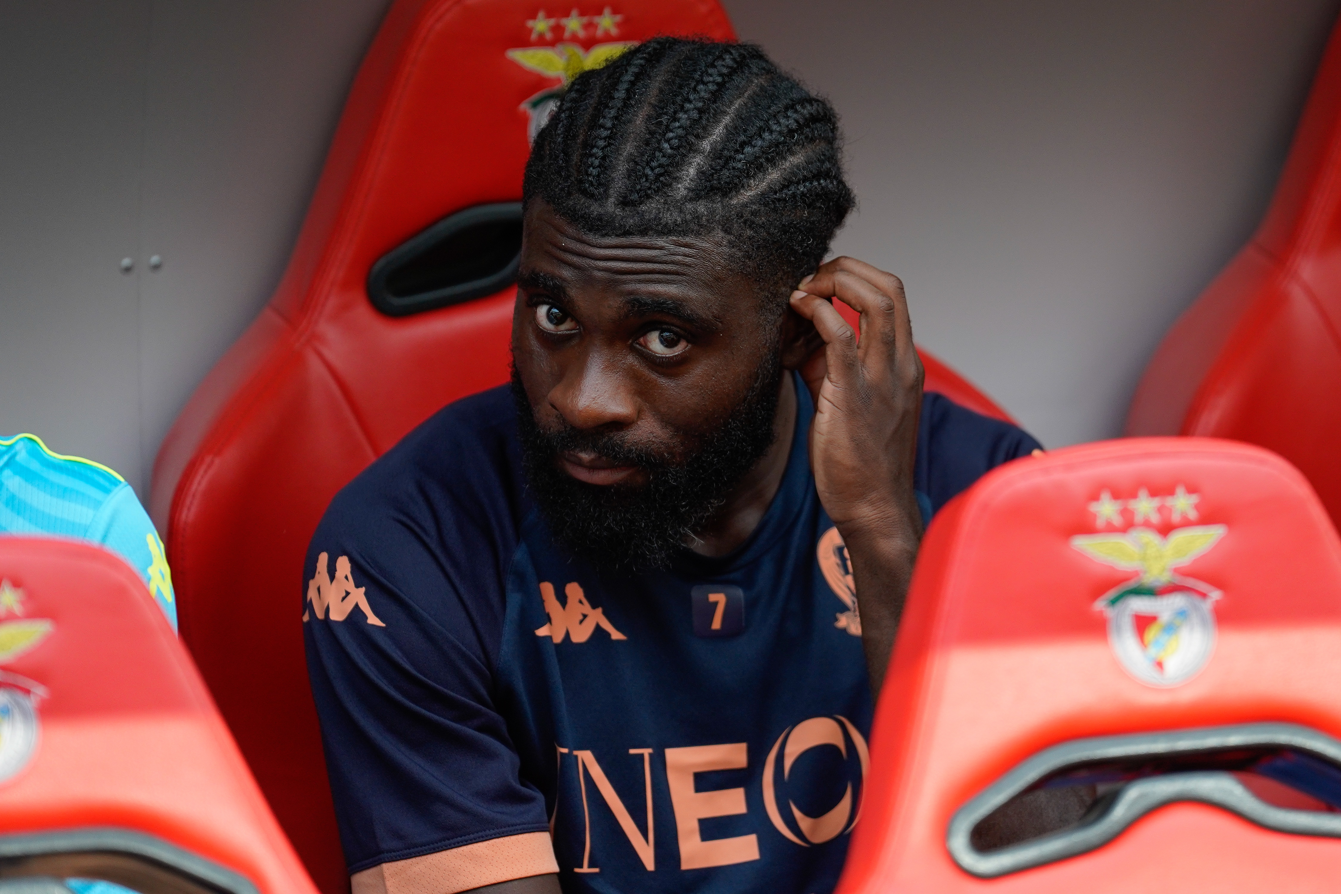 LISBON, PORTUGAL - 2025/08/12: Jeremie Boga of OGC Nice is seen during UEFA Champions League 2025/26 Third qualifying round 2nd leg between SL Benfica and OGC Nice at Estadio da Luz. Final score: SL Benfica 2:0 OGC Nice. (Photo by Bruno de Carvalho/SOPA Images/LightRocket via Getty Images)