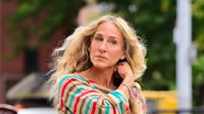 Carrie Bradshaw's fashion in Sex and the City reboot has fans worried and confused 