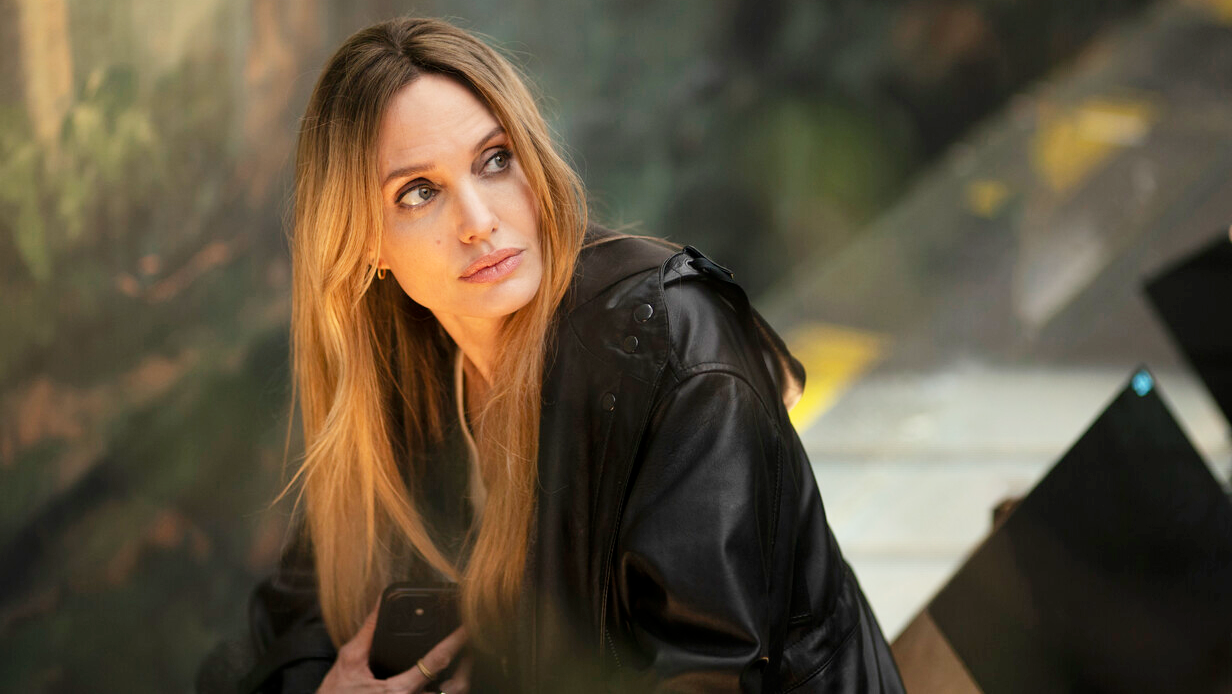 Angelina Jolie in "Couture" (2026)