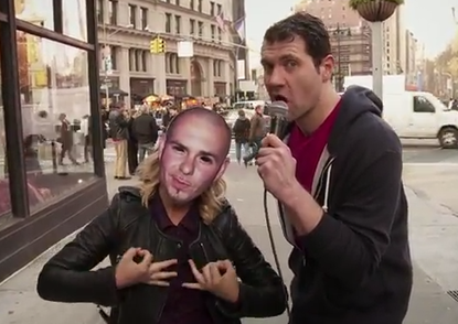 Watch Amy Poehler and Billy Eichner scare strangers by revealing she's not Pitbull