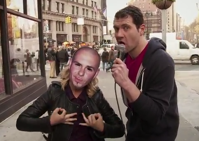 Watch Amy Poehler and Billy Eichner scare strangers by revealing she&amp;#039;s not Pitbull