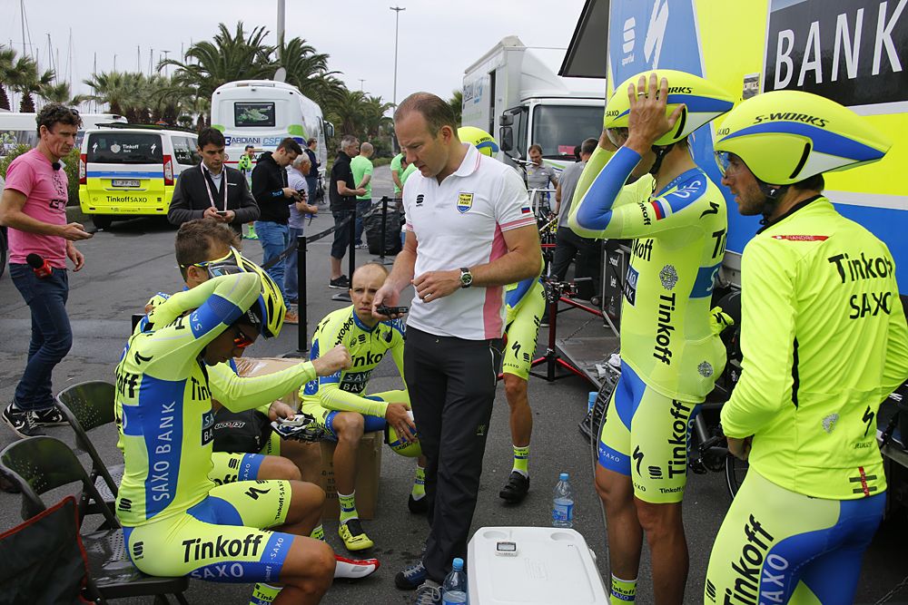 Tinkoff-Saxo preparing to start the day of training on the team time trial course