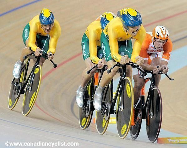 Australia caught the Dutch squad's remnants on its way to