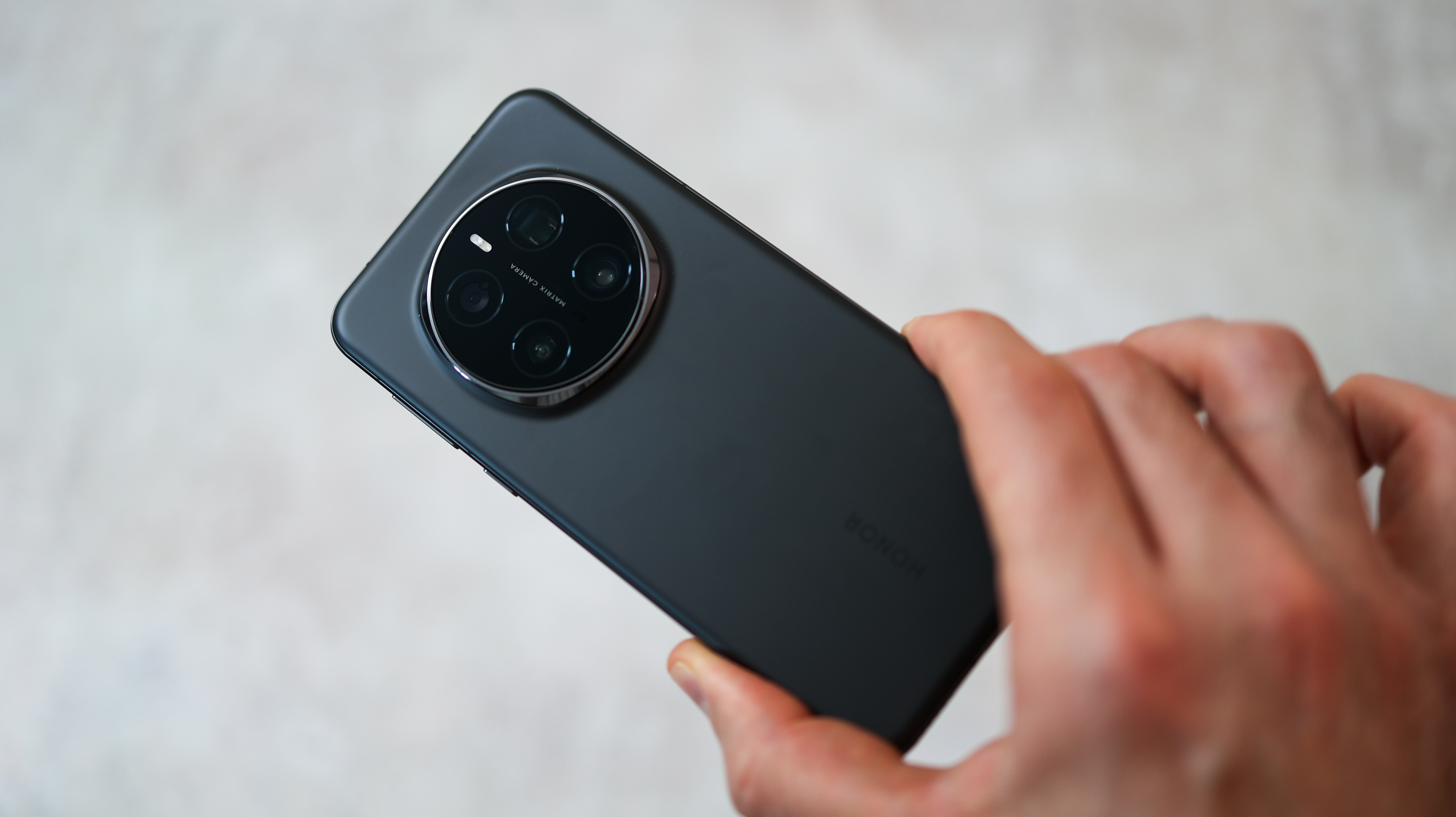 A photo of the Honor Magic 7 Pro