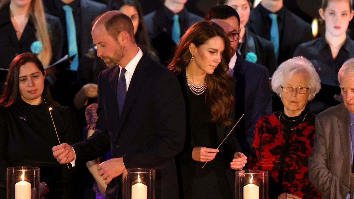 Kate Middleton เข้าร่วม Prince William อย่างไม่คาดคิดในอนุสรณ์สถานวันแห่งความหายนะขณะที่ King Charles ไปเยี่ยม Auschwitz