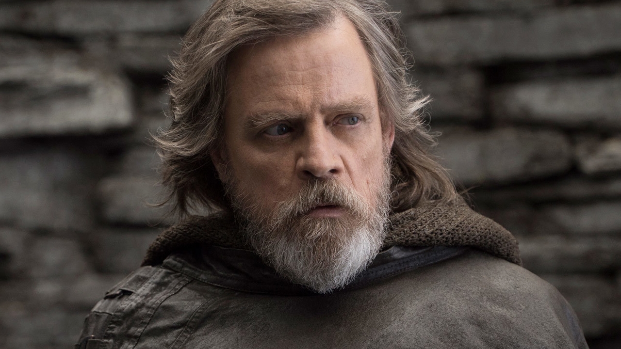 Mark Hamill reveals Star Wars: The Force Awakens' original ending – and why  it had to change