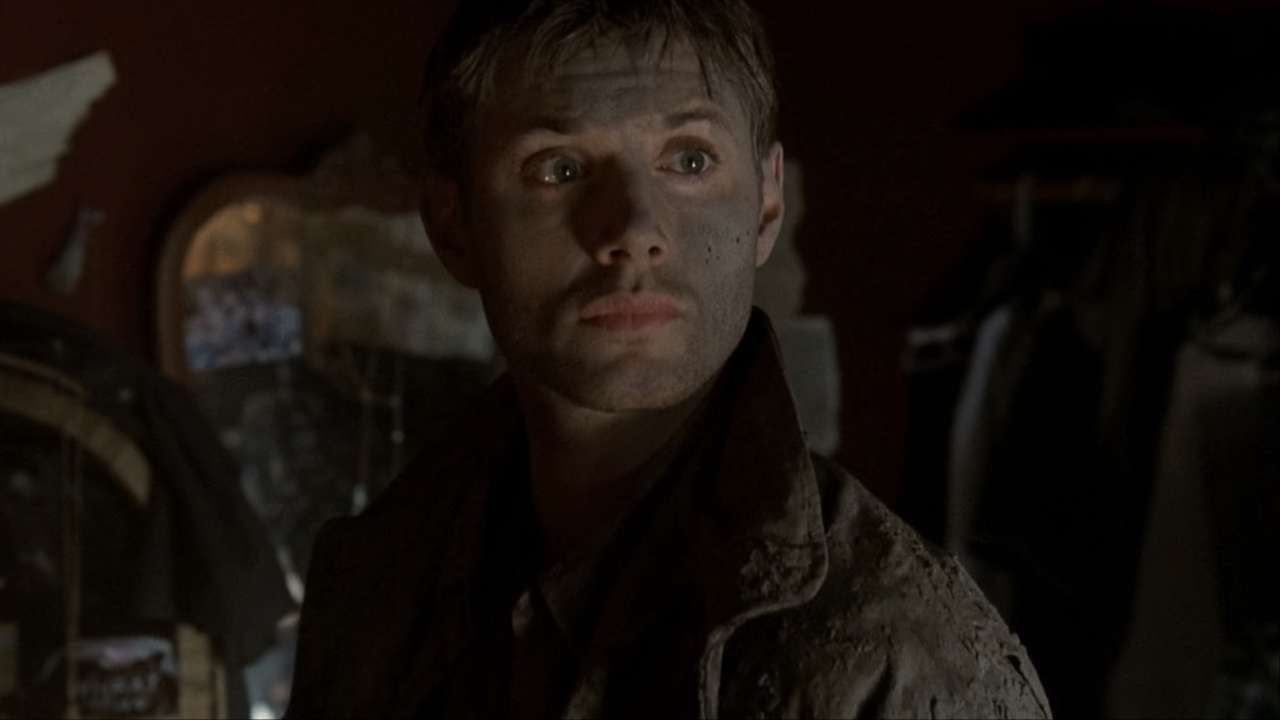 Dean covered in mud in Supernatural Season 1x01