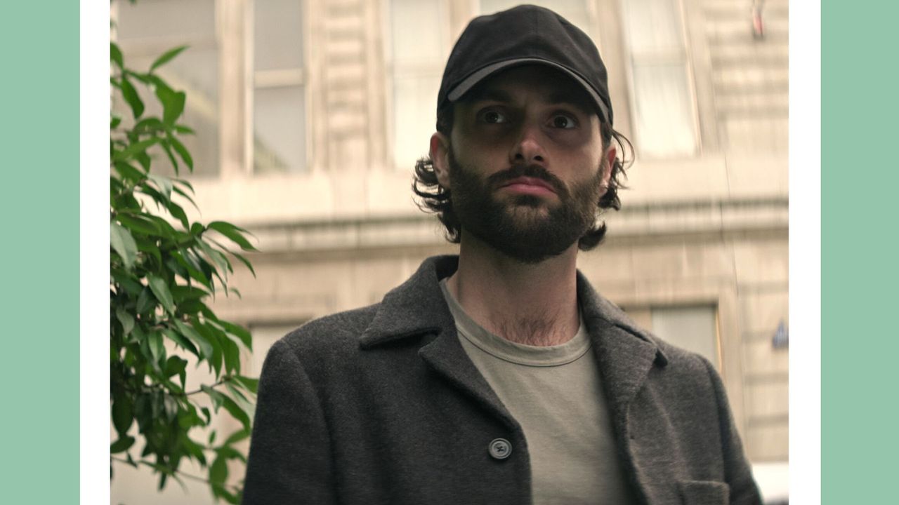 Penn Badgley as Joe Goldberg in episode 402 of You