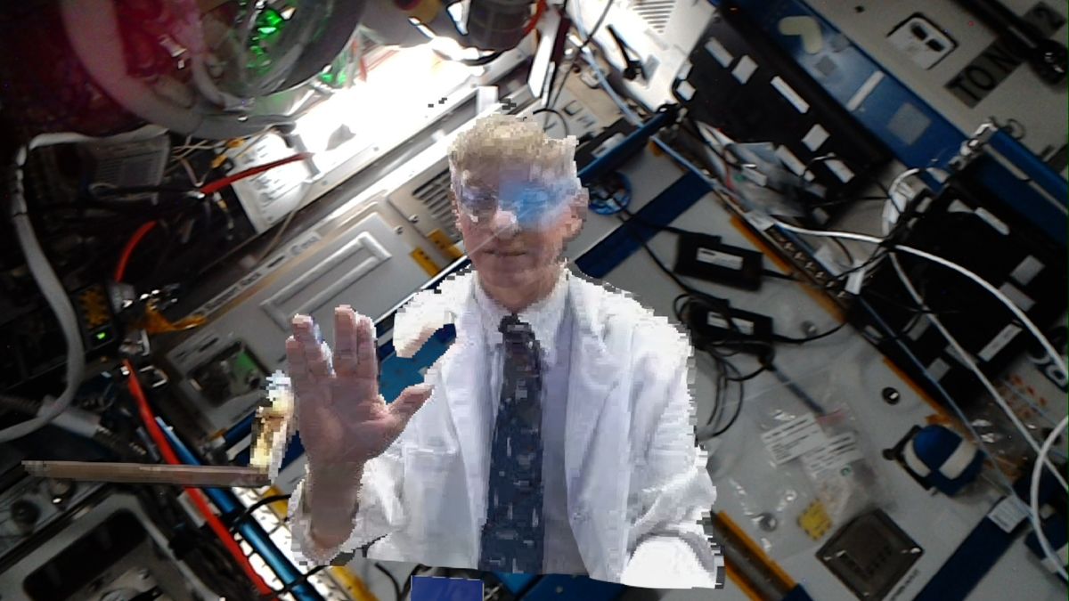 Médicos holográficos transportados a la estación espacial para visitar a los astronautas [ENG]