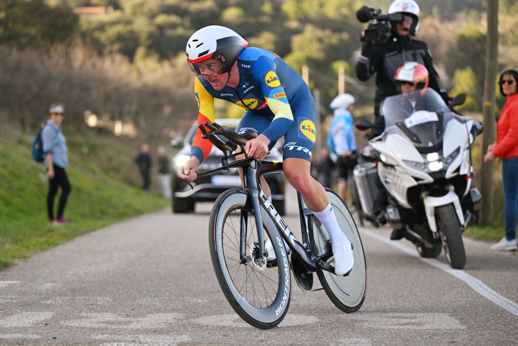 Mads Pedersen on the way to overall victory at the Etoile de Besseges