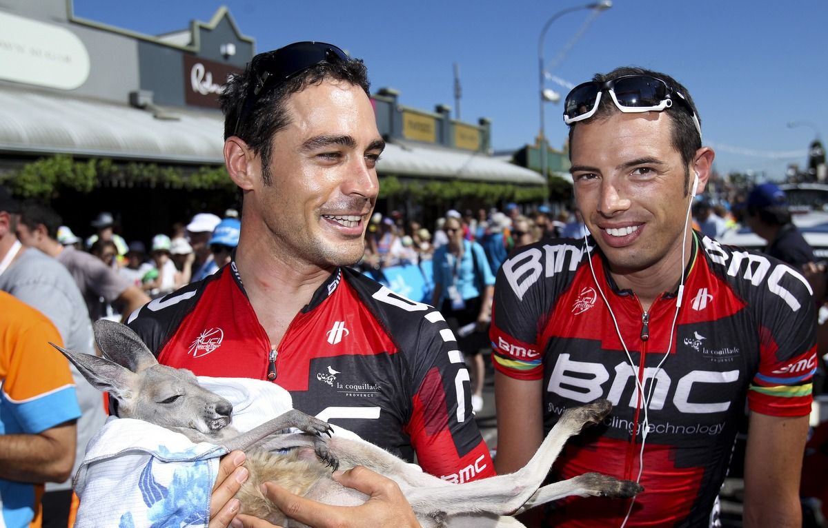 Manuel Quinziato and Alessandro Ballan not looking too pleased with their joey