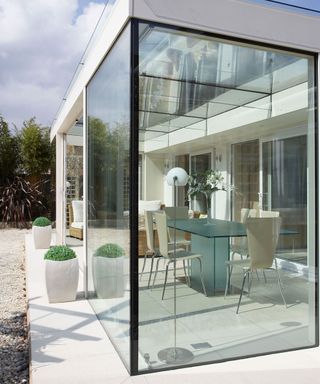 Garden room ideas with small glass extension