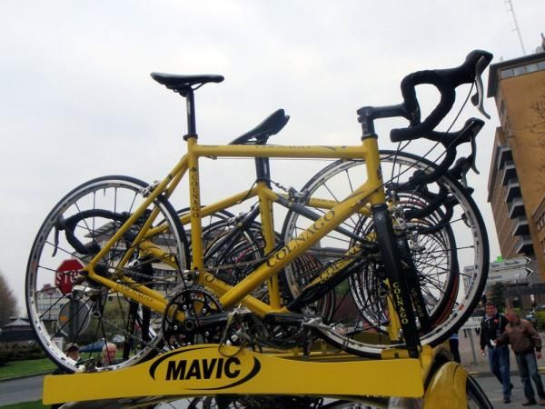 Mavic use yellow Colnago bikes