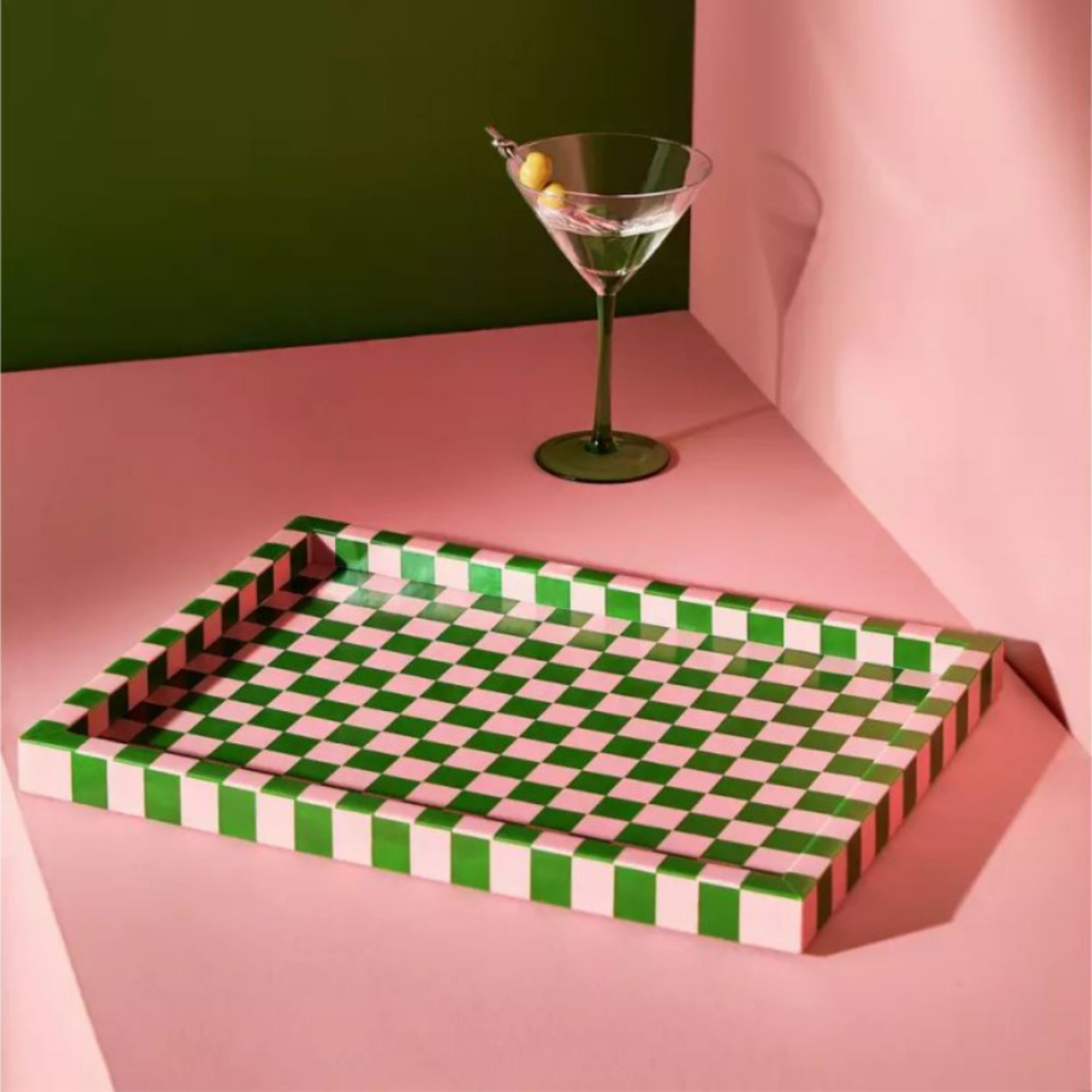 Checkered Resin Pink &amp;amp; Green Coffee Table Tray