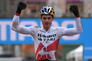 Elite men - Wout van Aert claims Cyclo-cross World Cup with victory in Overijse