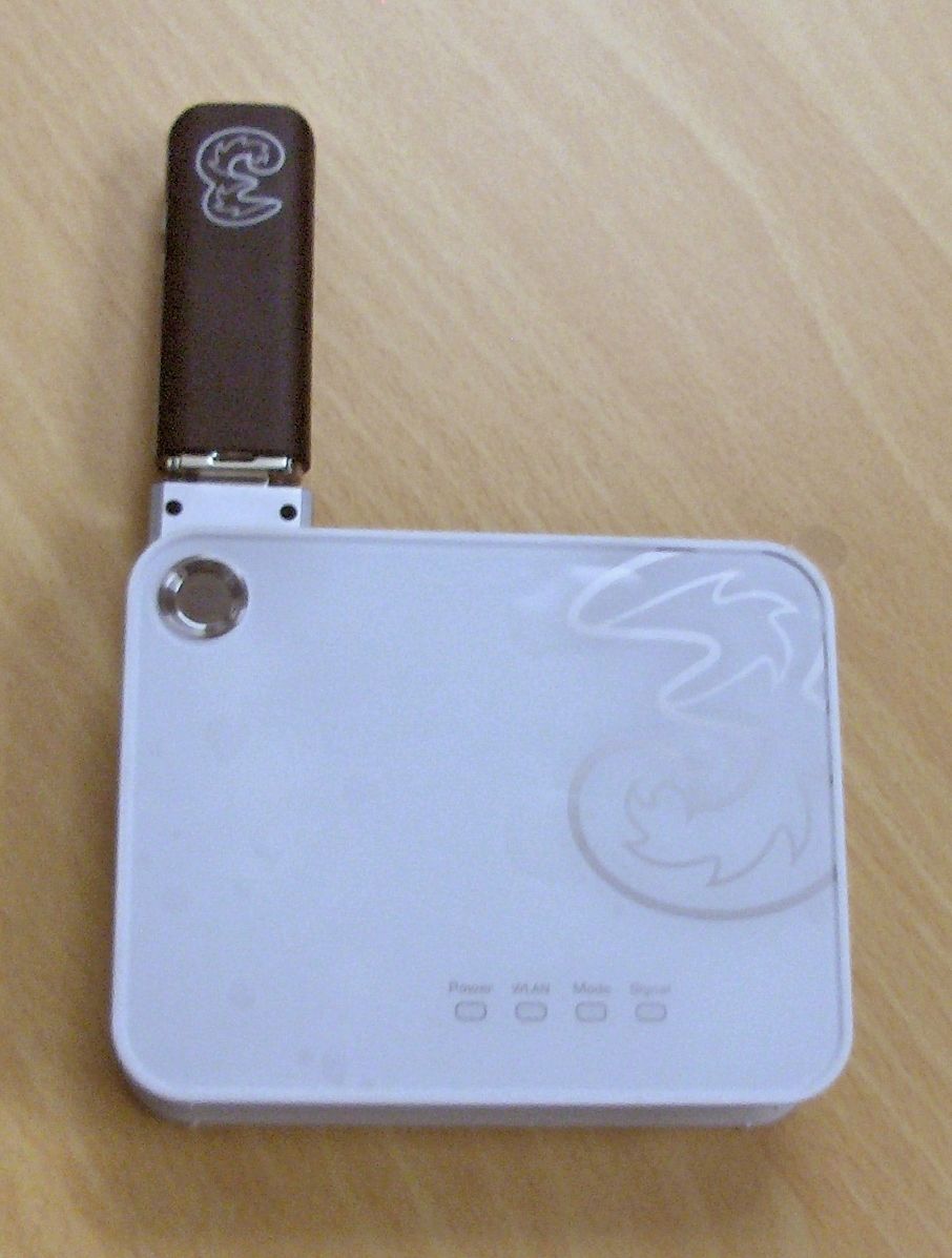 D100 - Dongle inserted