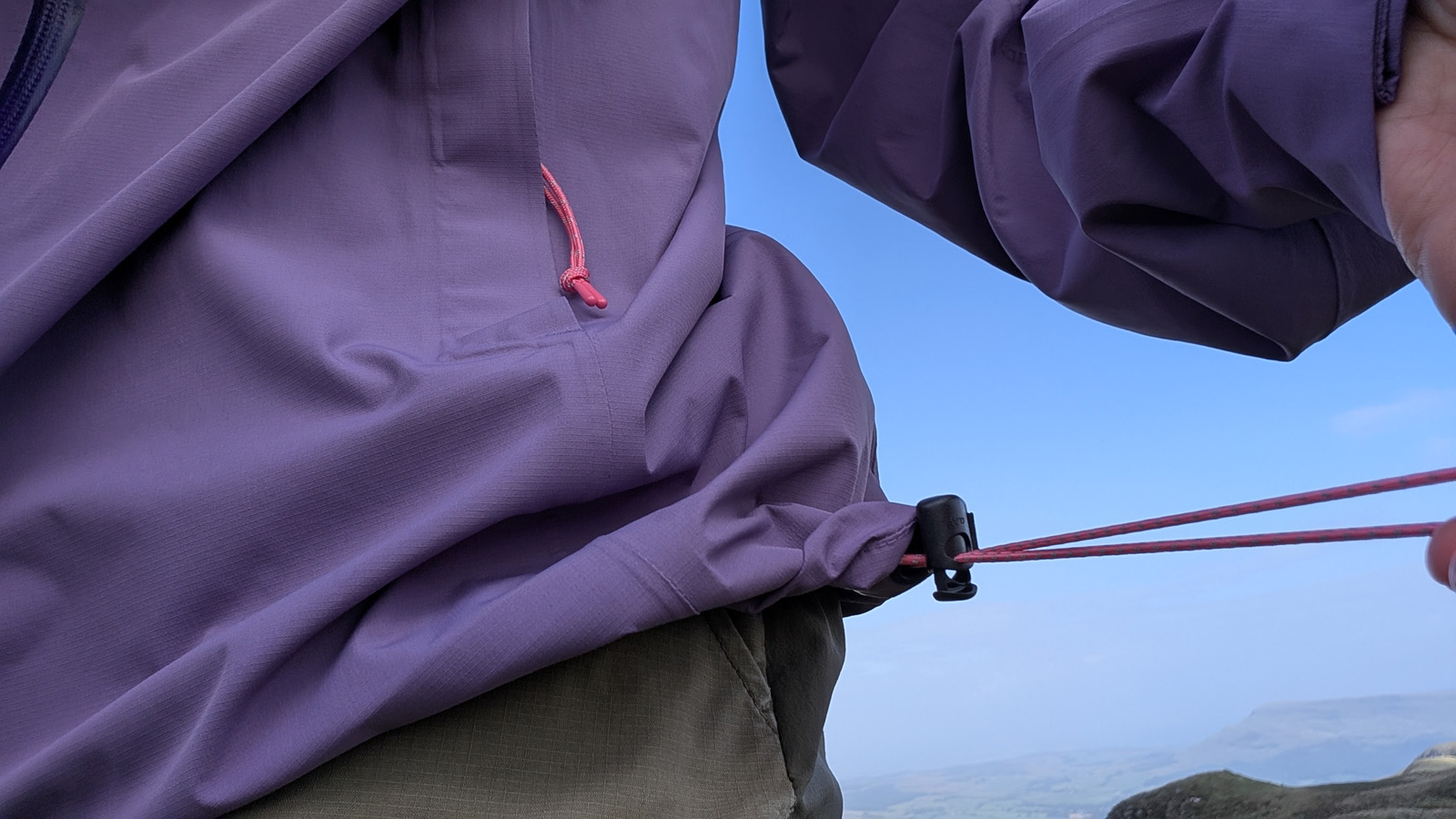 Peak Performance Treeline Hipe 2.5L Shell Jacket review