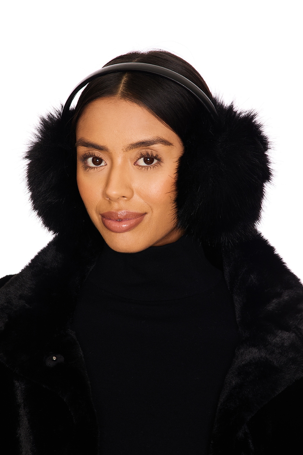 The Vee Faux Fur Earmuff