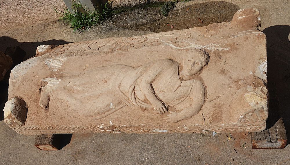 sarcophagus, israel antiquities authority